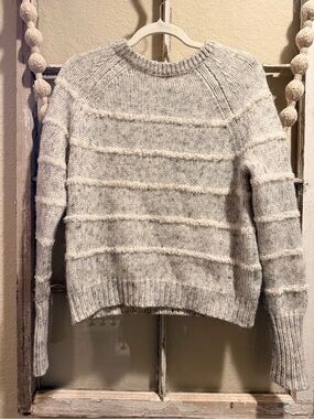 J Crew Cozy Women's Light Gray Textured Knit Sweater
